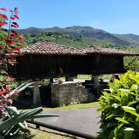 Ribera Del Sella Lägenhet *