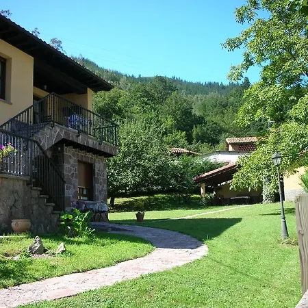 Ribera Del Sella Lägenhet *