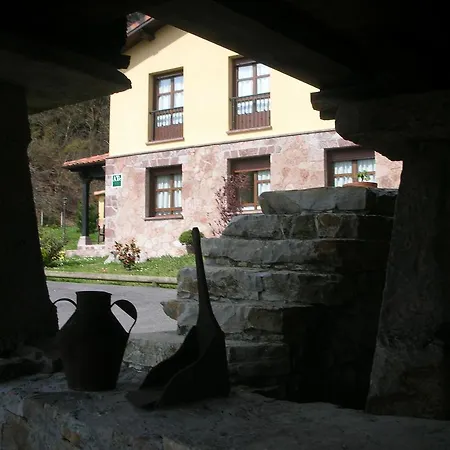 Ribera Del Sella Onís