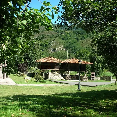 Ribera Del Sella Apartment *